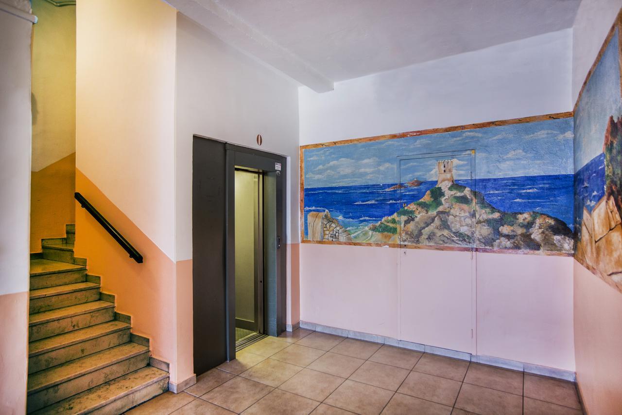 Hotel Le Dauphin Ajaccio (Corsica)
